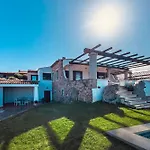 Villa Sea View With Pool