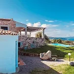 بيت للعطل Sea View With Pool *