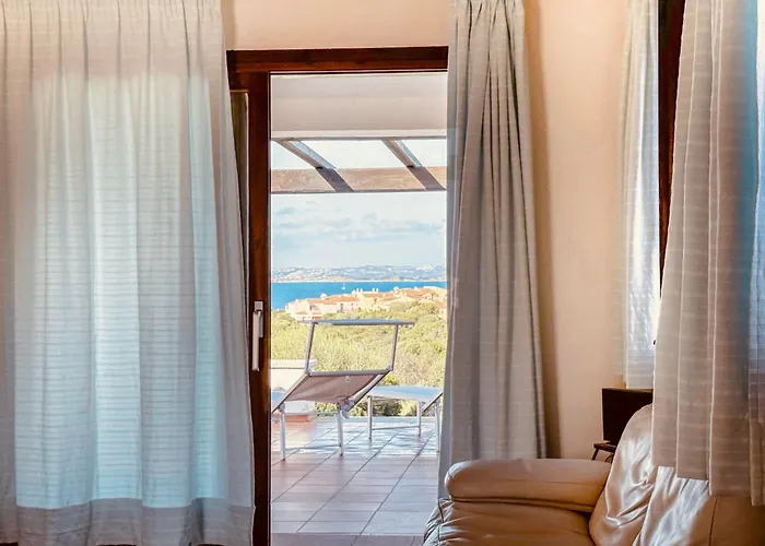 بيت للعطل Vistamare Con Piscina *