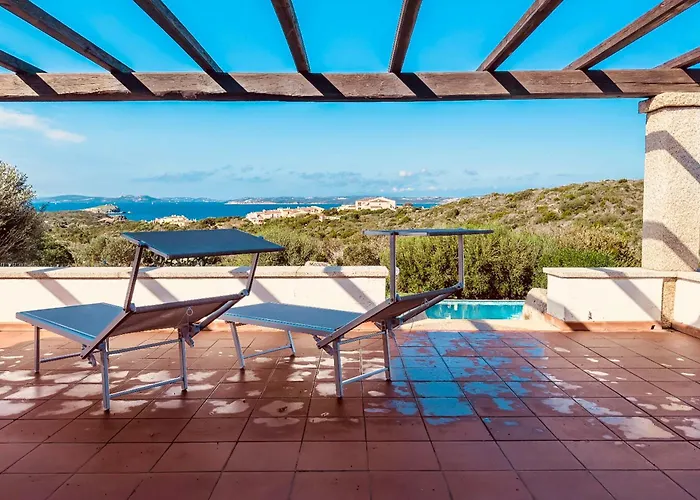 Ferienhaus Villas Sea View With Pool